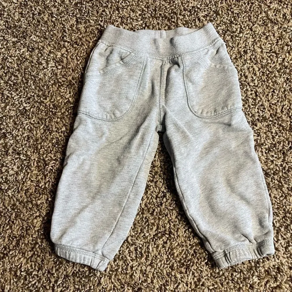 Carters 12 months light Gray sweatpants